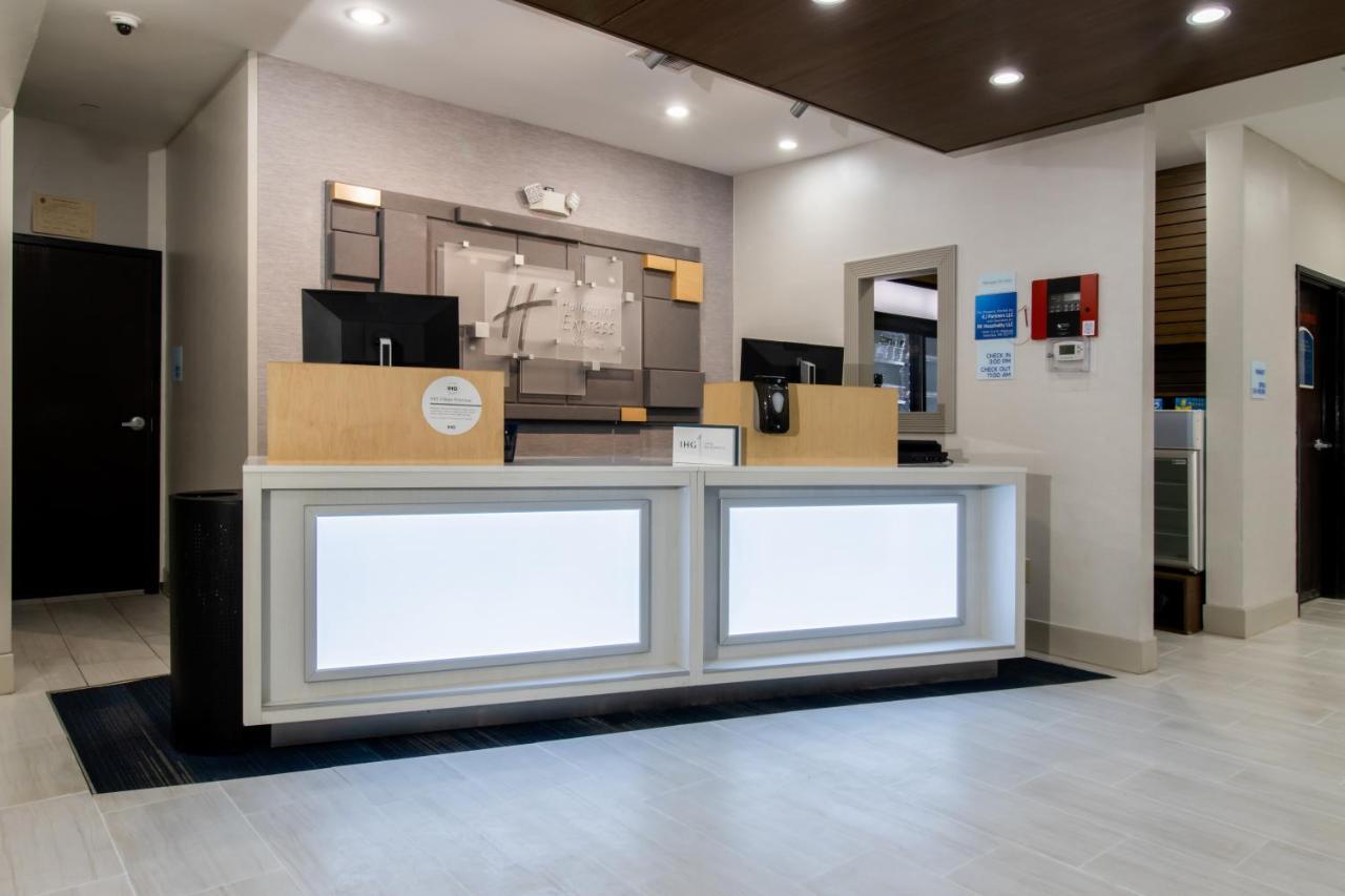 Holiday Inn Express Hotel & Suites Swansea By Ihg Экстерьер фото