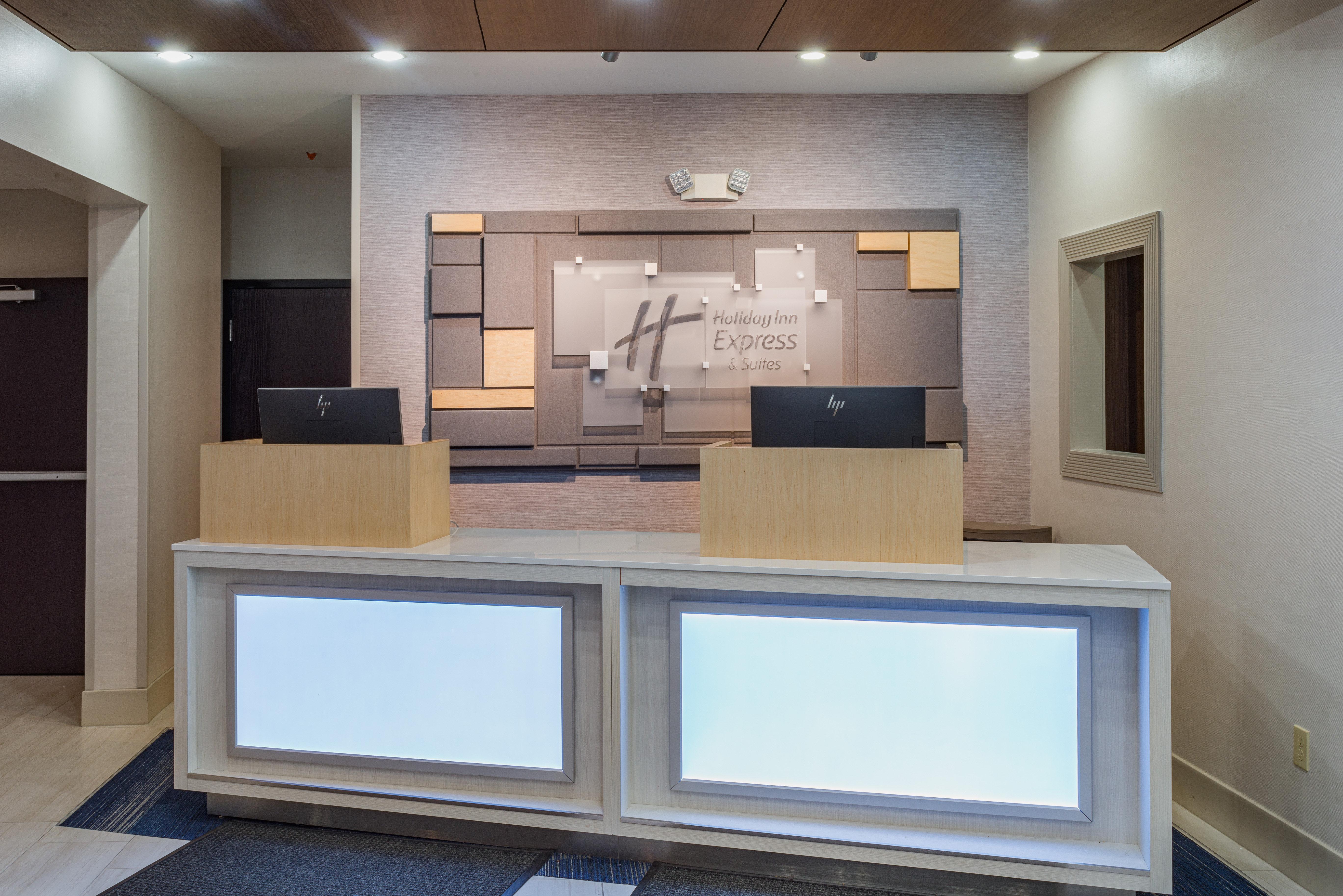 Holiday Inn Express Hotel & Suites Swansea By Ihg Экстерьер фото