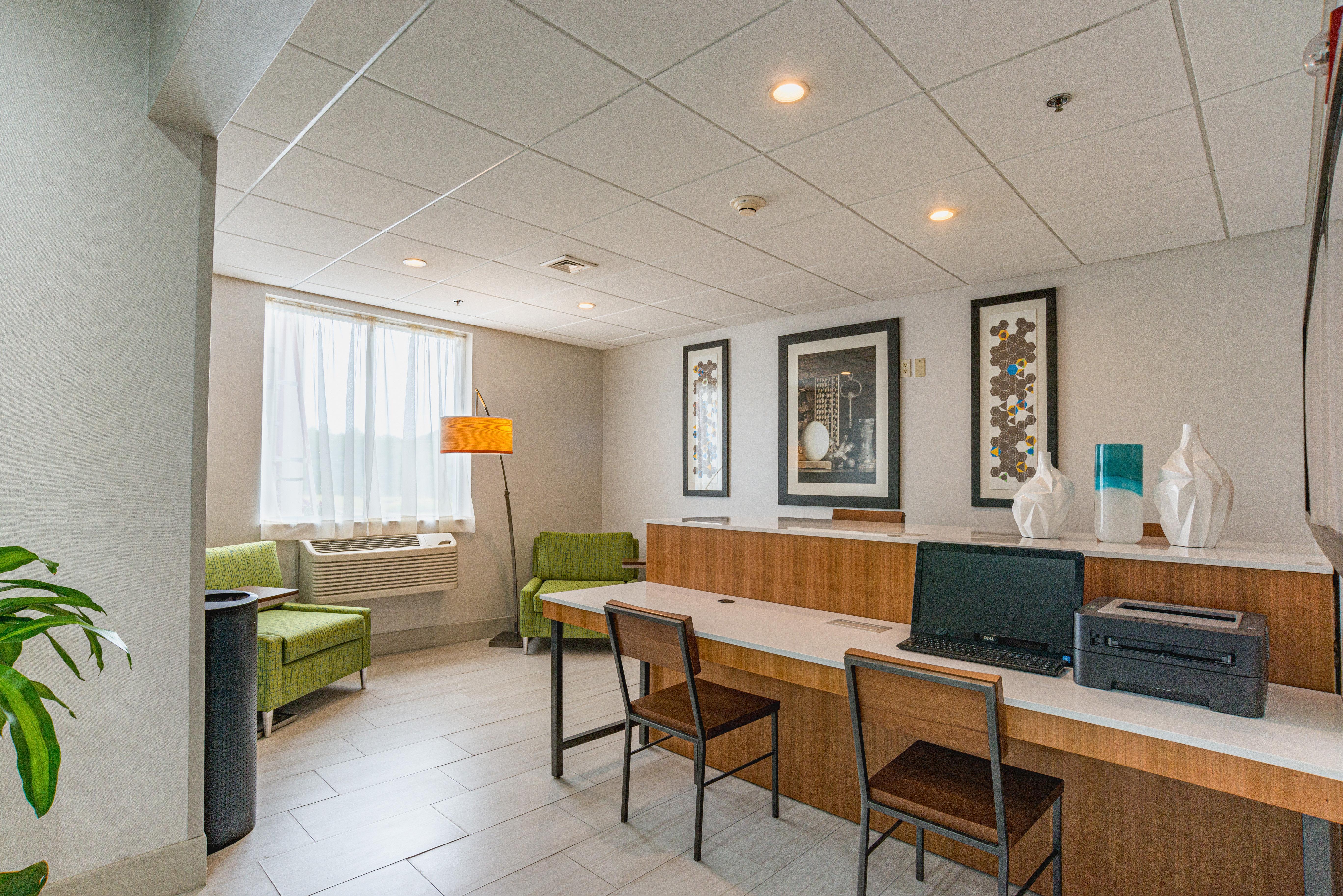 Holiday Inn Express Hotel & Suites Swansea By Ihg Экстерьер фото