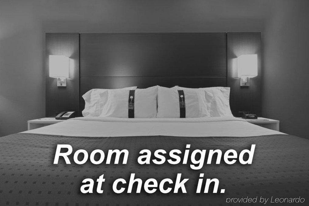 Holiday Inn Express Hotel & Suites Swansea By Ihg Экстерьер фото